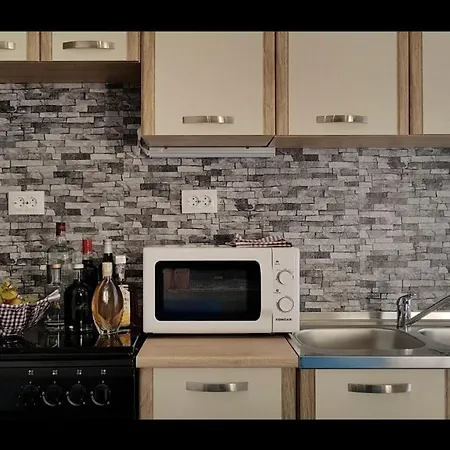 בית נופש Charming House Lovro *