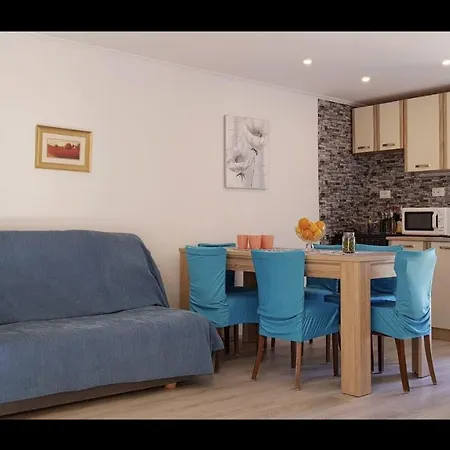 Charming House Lovro * Prožura